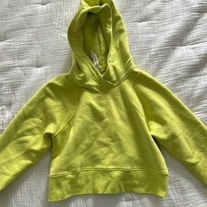 Lululemon cropped hoodie 4